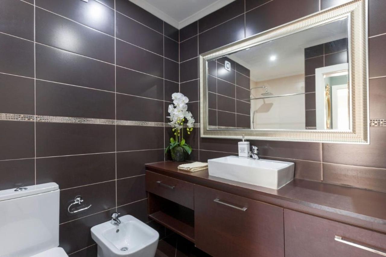 Be Local - Apartment With 2 Bedrooms In Moscavide - 리스본 외부 사진
